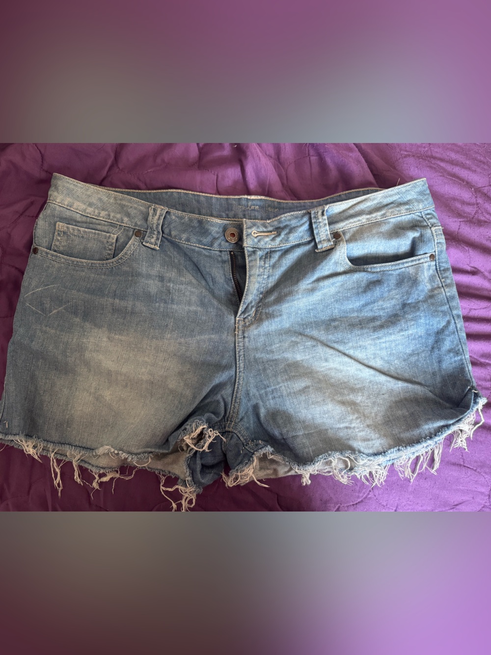 LONDONJEAN Light Blue Distressed Denim Cutoff Shorts